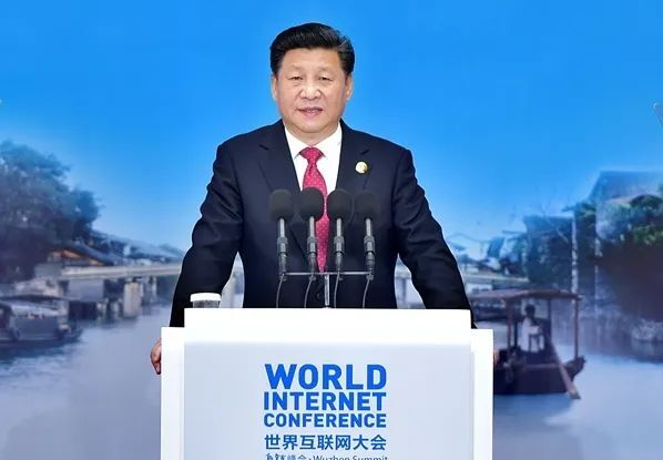 习近平：以时代新风塑造和净化网络空间