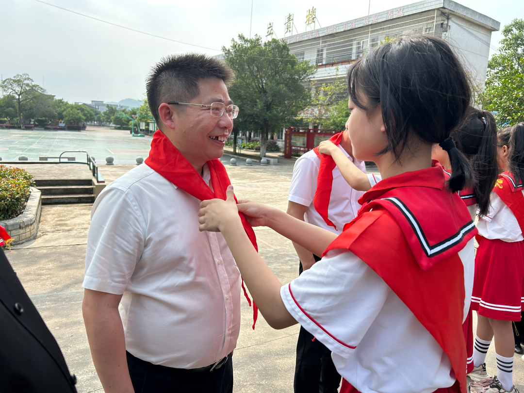 江永县开展“学习党的二十大 争做好队员”庆“六一”主题活动