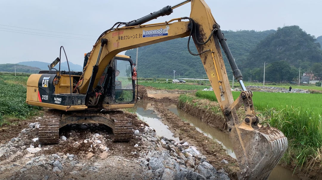 江永潇浦镇：河道水渠改建修复建设正当时