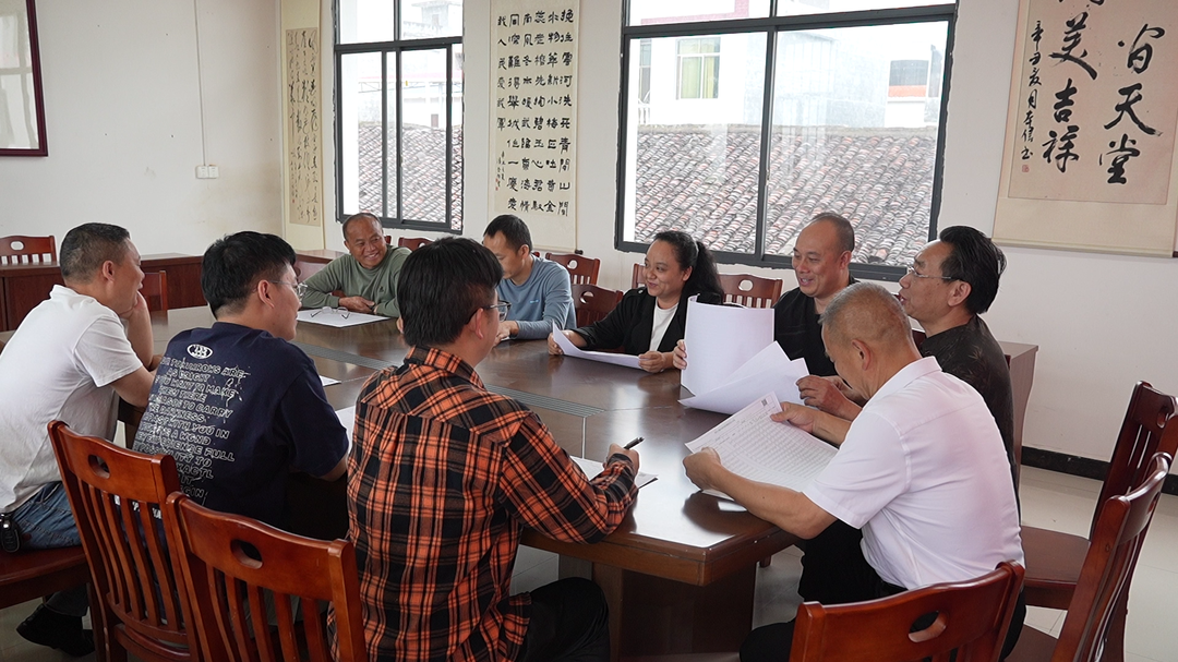 洞美村：“135”党建体系 让党旗飘扬在百姓心间