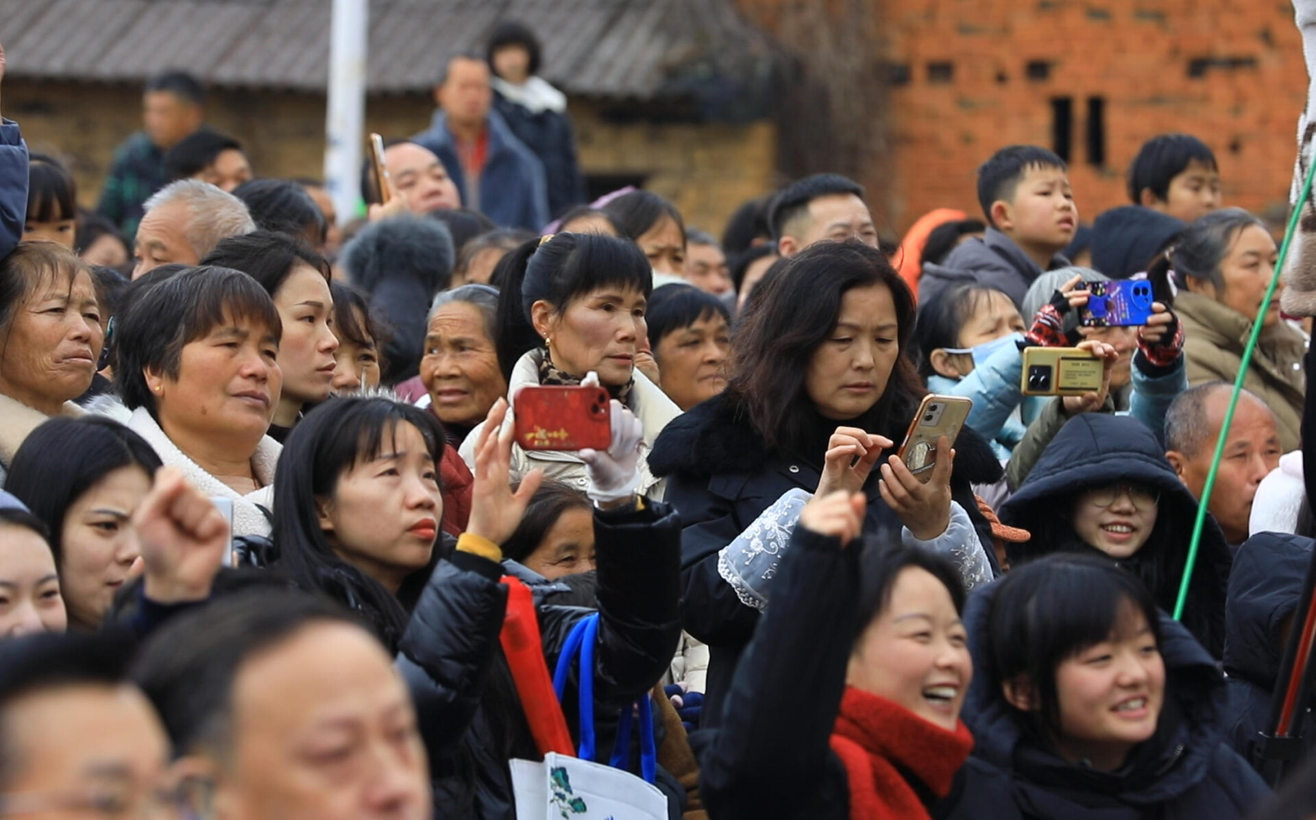 瑶乡春潮涌 村晚贺新岁——  2026年永州市乡村春节村晚江永专场开演