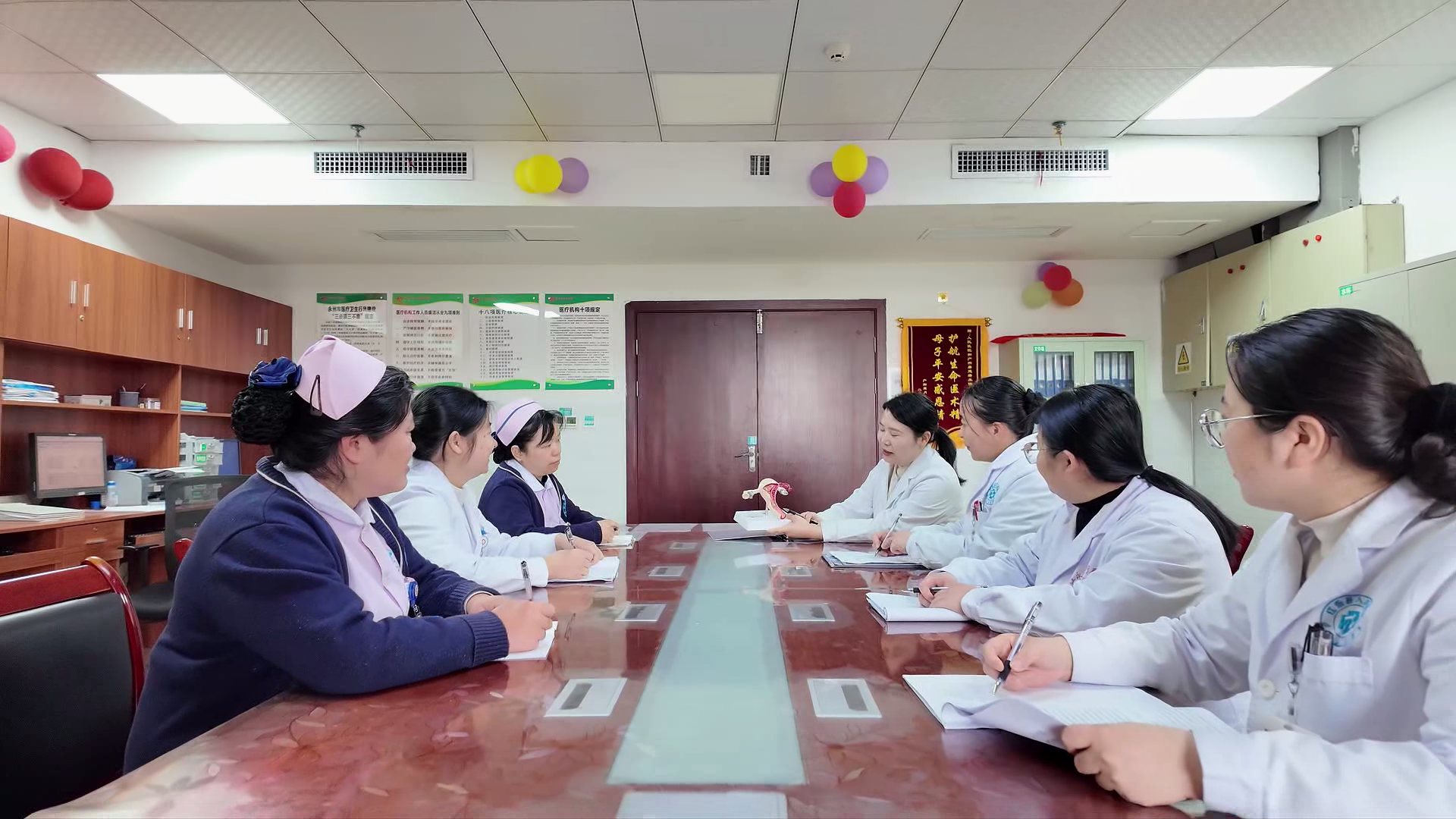 （走进“她”榜样）江永县人民医院：守护生命花开 绽放巾帼风采