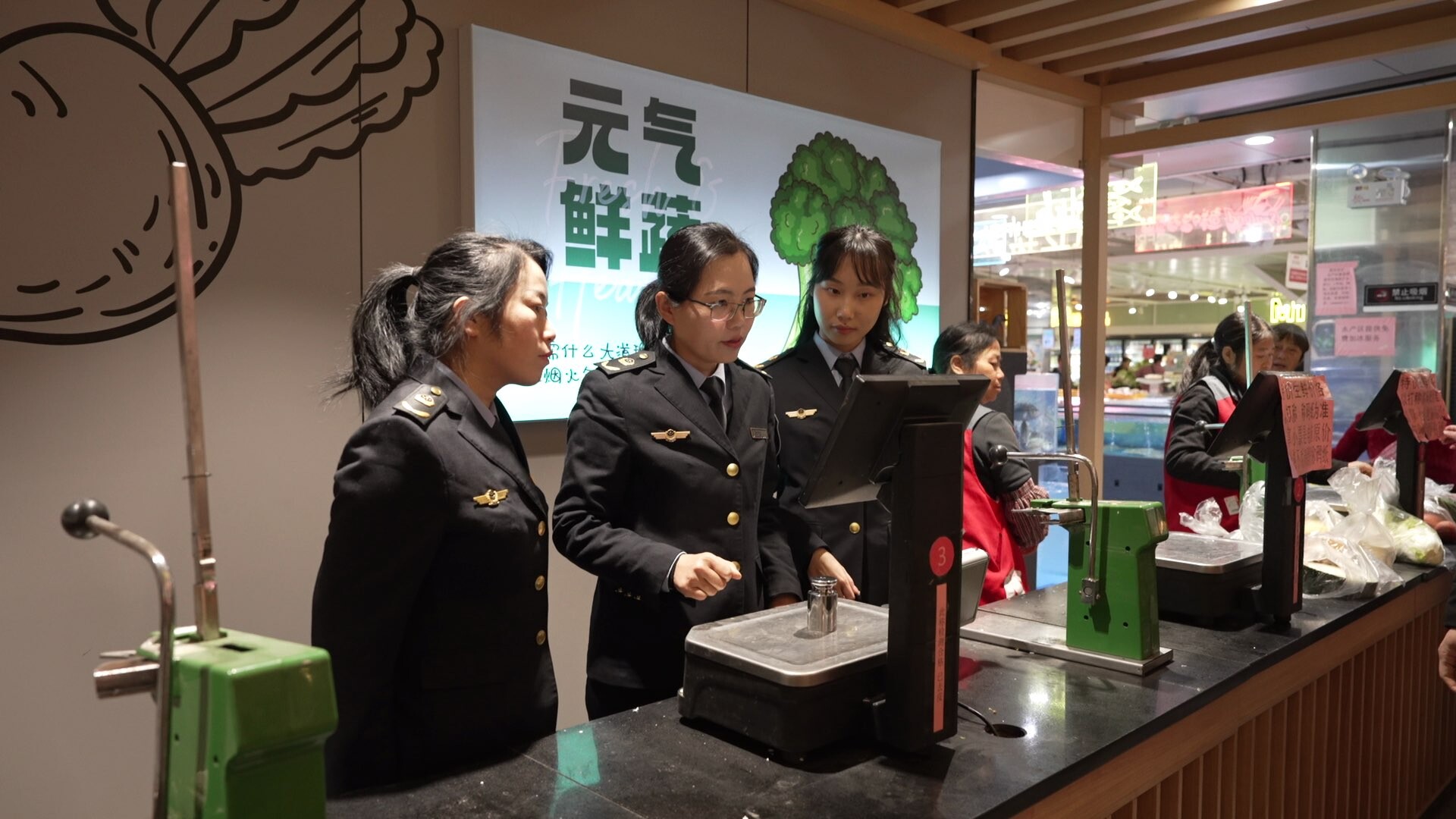 （走进“她”榜样）江永：巾帼绽芳华 市监显担当