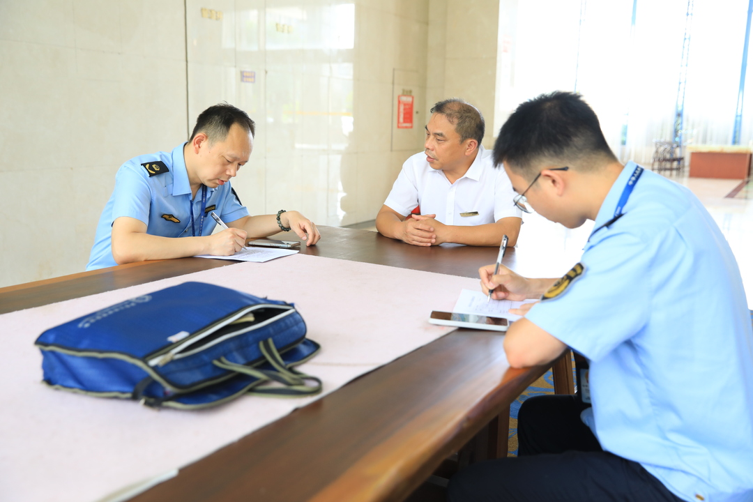 江永：严查考点周边住宿文具安全全力护航平安高考